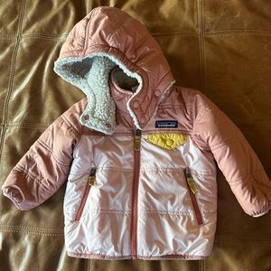Infant/Toddler Patagonia Tribbles Jacket size 12-18 Months
